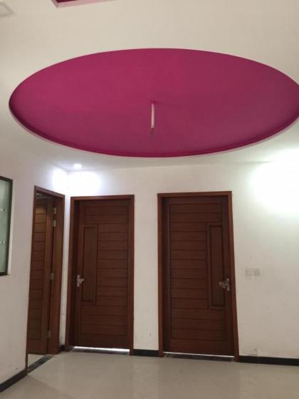 Continental Girls Hostel UCP - image 8
