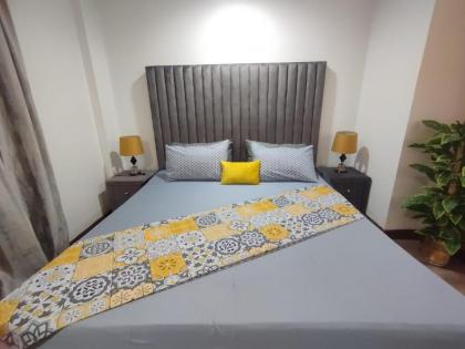 Luxury Apartment Gold Crest Mall And Residency DHA - image 2