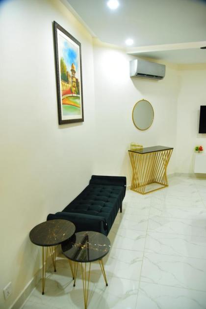 Chic Noir 1 Bedroom Apartment Gulberg - image 22