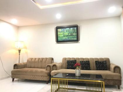 Serene 1-Bed Apartment in Bahria Town Lahore - image 21