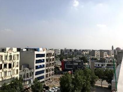Spacious Furnished Apartment in Bahria Town Lahore 