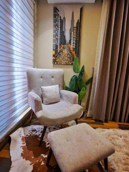 Goldcrest Mall One-bed Penthouse - image 6