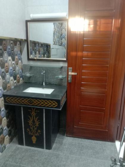 Gujrat Guest House - image 19
