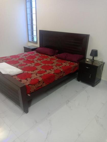 Gujrat Guest House - image 7