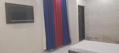 Hotel Prime Rose - image 23