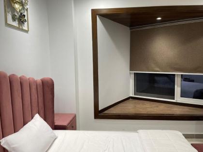 Escape's studio - image 3