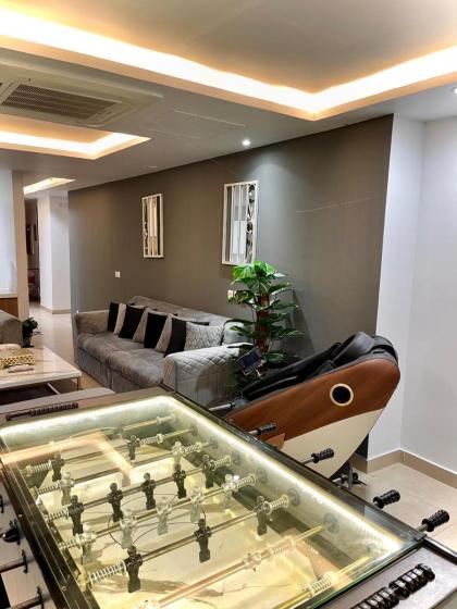 2BR Gold Crest Luxurious Residency Apartment BY AirHomes DHA Lahore - image 9
