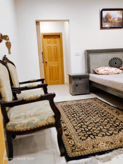 Wapda Town 2 bedrooms corner apartment - image 18