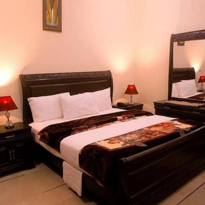 Red sky Family Couple Guest House - image 12