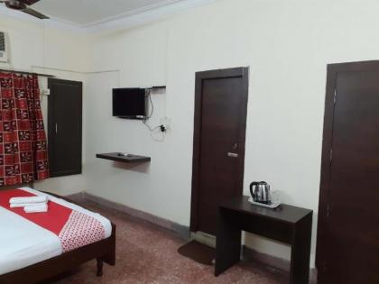 Red sky Family Couple Guest House - image 2