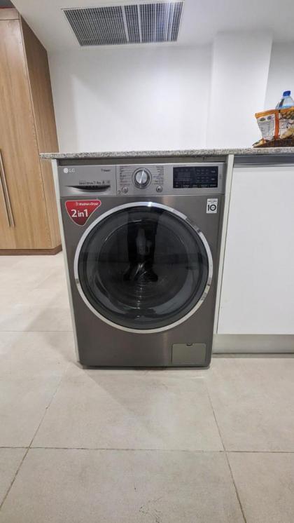 Penta Square Luxury Studio Apartment - image 15