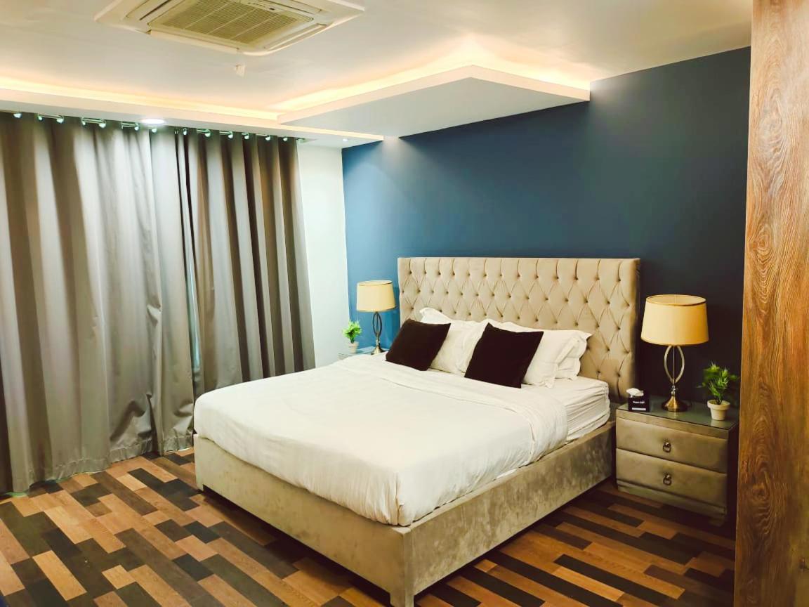 Super Deluxe Apartment - main image