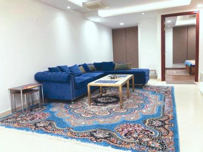 The Perfect Blend of Price and Comfort in GCM laxor Stay in Prime location - image 27