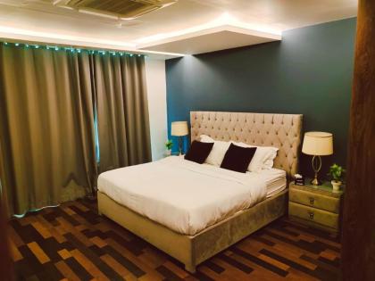 Super Deluxe Apartment - image 6