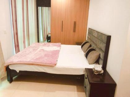Super Deluxe Apartment - image 9