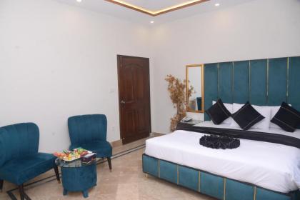 Hotel Five Season Lahore - image 22