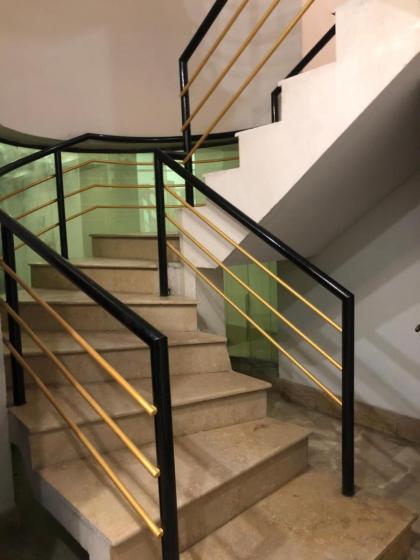 Hotel Five Season Lahore - image 9