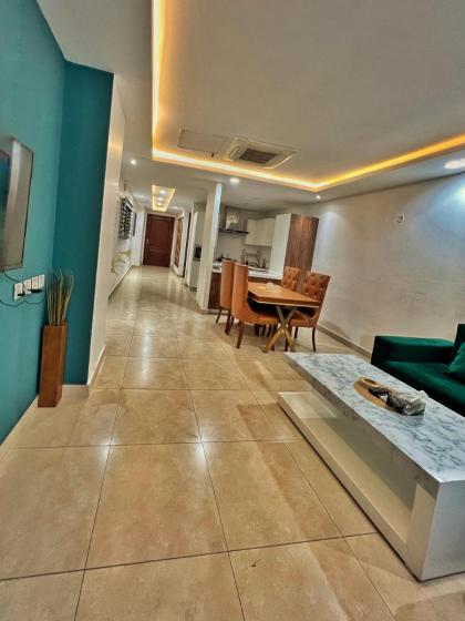Gold crest Mall The Aesthetic one bed suite - image 3